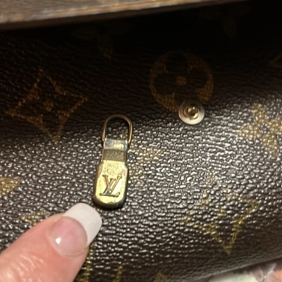 Revamped Louis Vuitton Vintage wallet Authentic - Picture 11 of 15